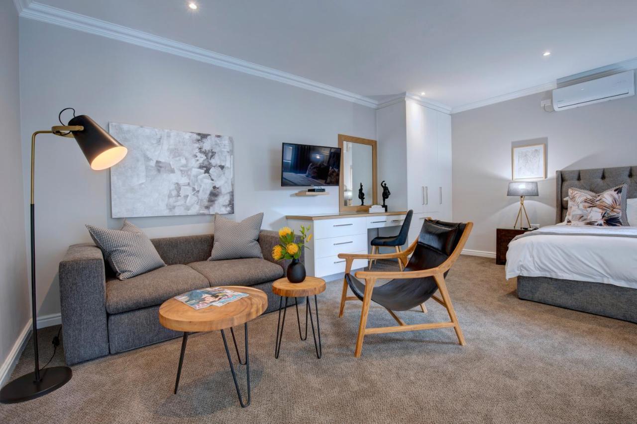 Bay Lodge On The Beach Mossel Bay Esterno foto