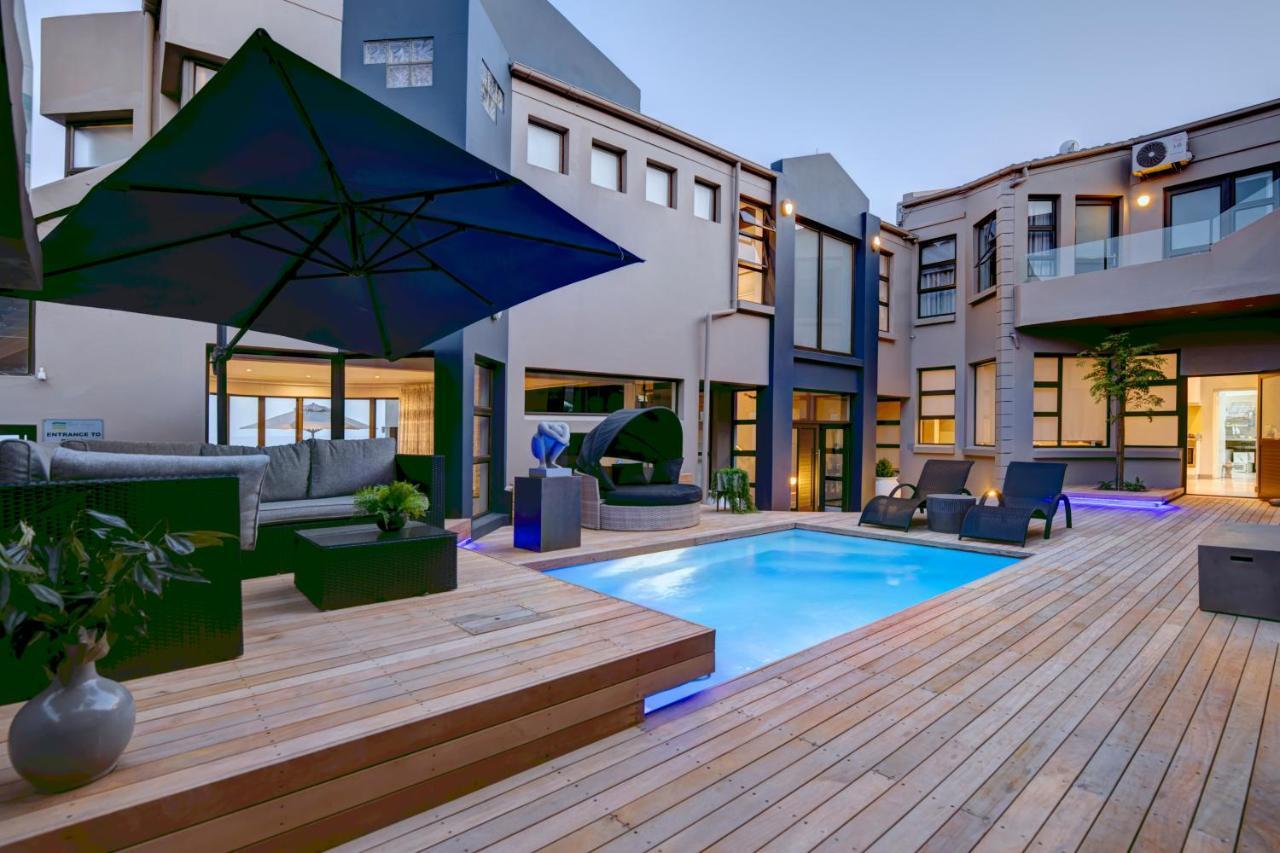 Bay Lodge On The Beach Mossel Bay Esterno foto