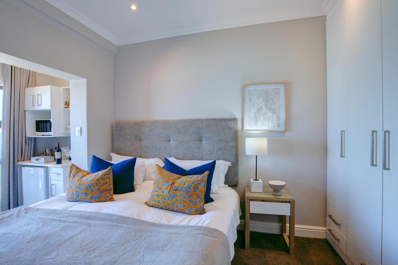 Bay Lodge On The Beach Mossel Bay Esterno foto